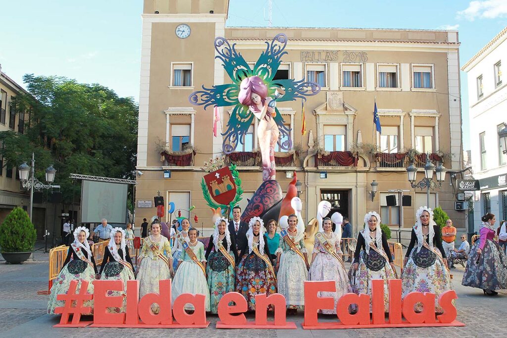 celebración de las Fallas de Elda